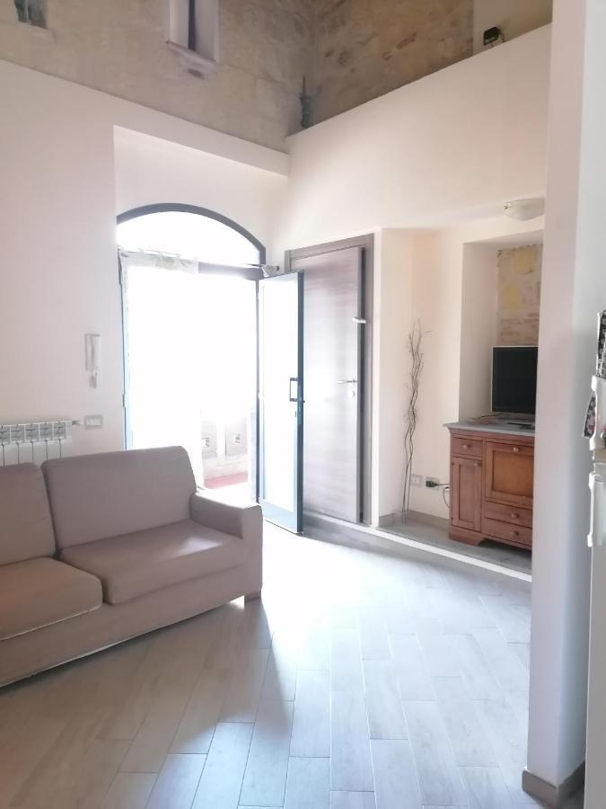 Casa Del Palazzo Del Marchese Apartment ตาร์กวิเนีย ภายนอก รูปภาพ